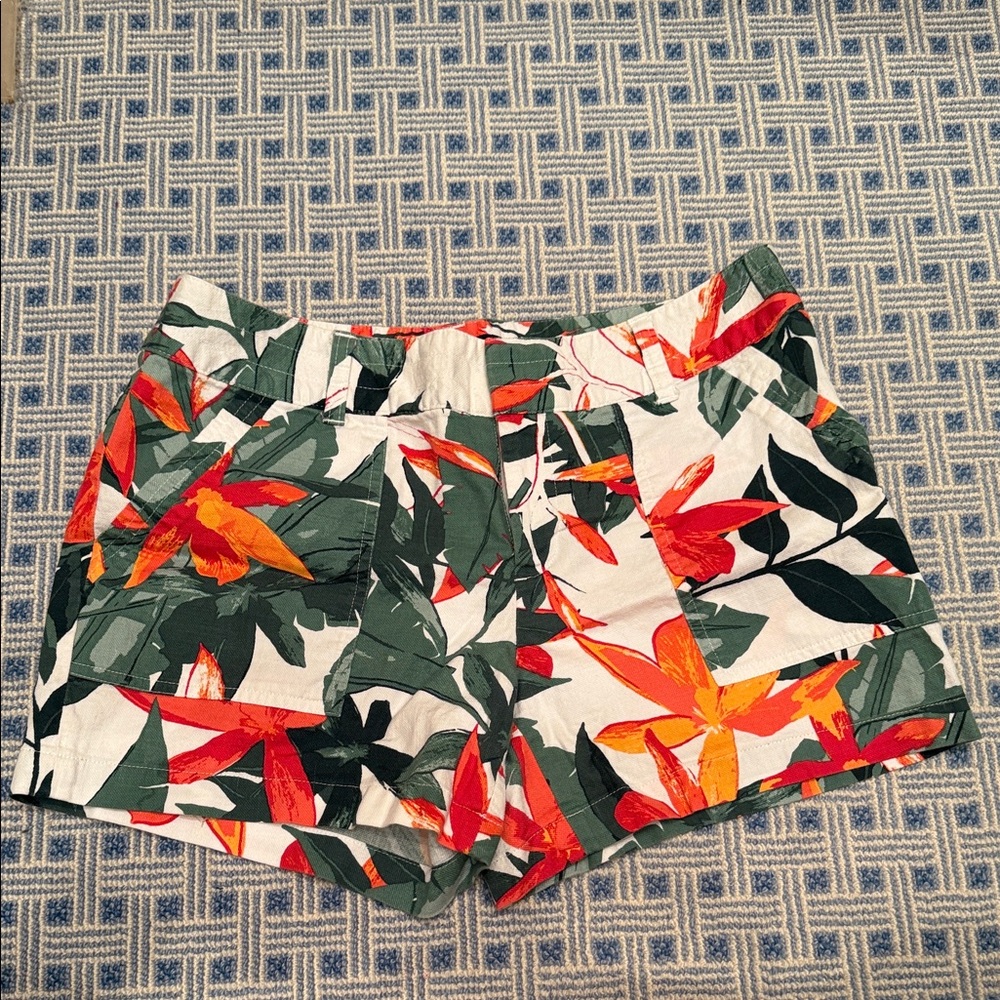 Tropical Floral Women’s Shorts